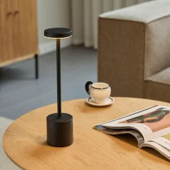 Elvis LED bordlampe sort
