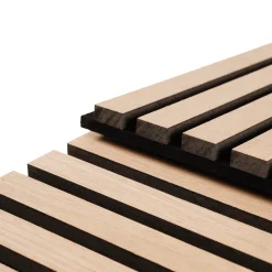 Fleksibel akustikpanel i egetræsfiner 2400x520x18 mm