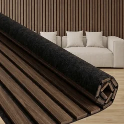 Fleksibel akustikpanel i røget egetræsfiner 2600x520x18 mm